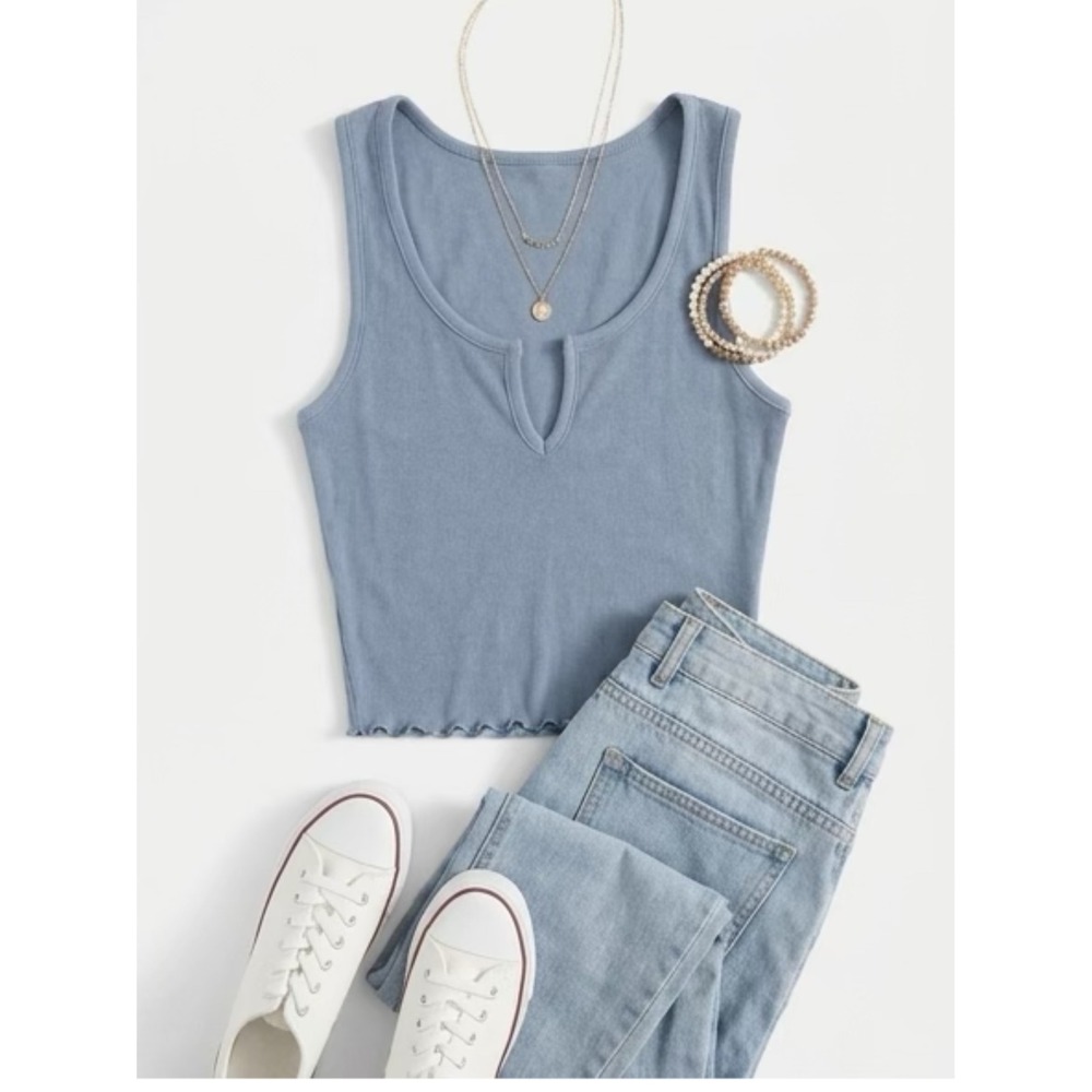 NWT Soft Touch Ribbed Cropped Tank Top / Multiple Sizes / Still in Bag!!